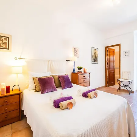 Βίλα Villa In Armacao De Pera With Pool Near Beach Armação de Pêra