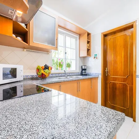 Villa In Armacao De Pera With Pool Near Beach Βίλα Armação de Pêra
