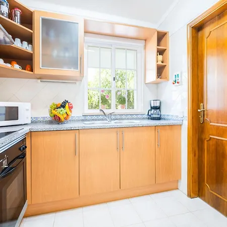 Villa In Armacao De Pera With Pool Near Beach Villa